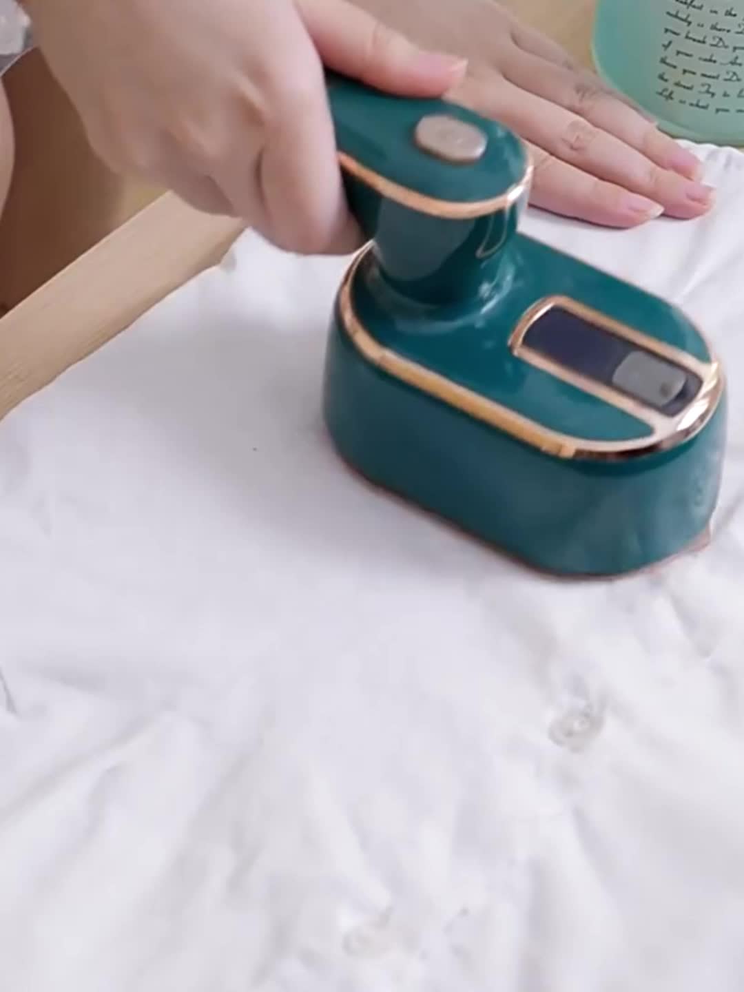 Mini Travel Steam Iron Steamer For Clothes