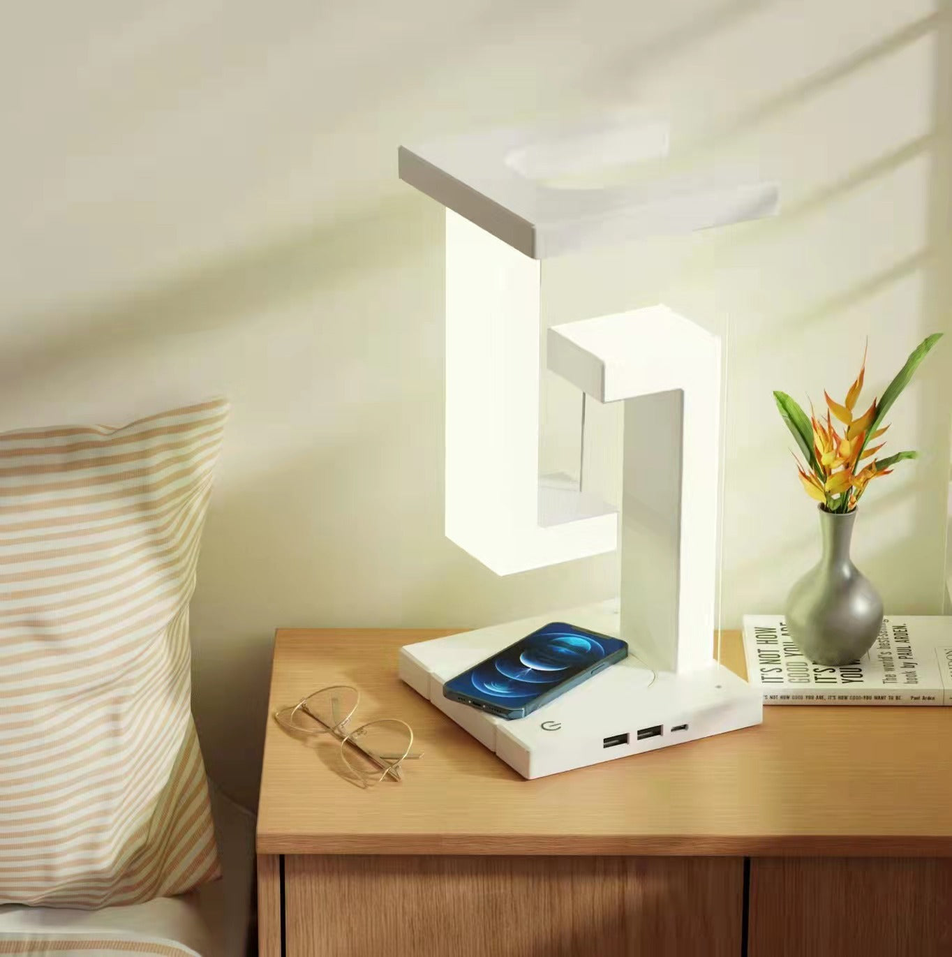 Table Lamp Smartphone Wireless Charging Suspension